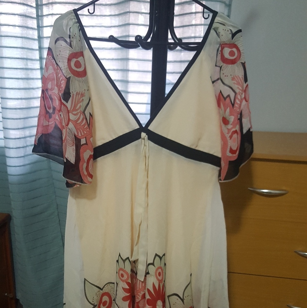 Very feminine dress